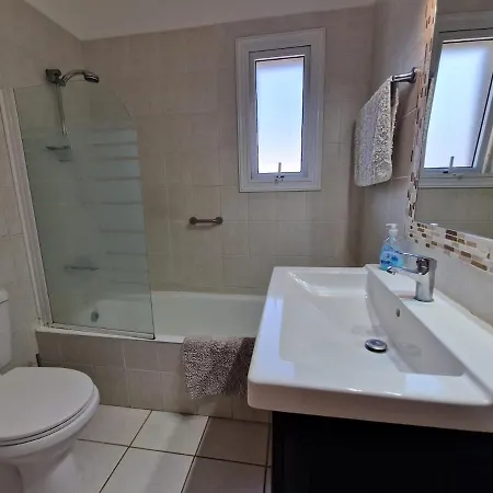 Genista - Irini Gardens Apartment *