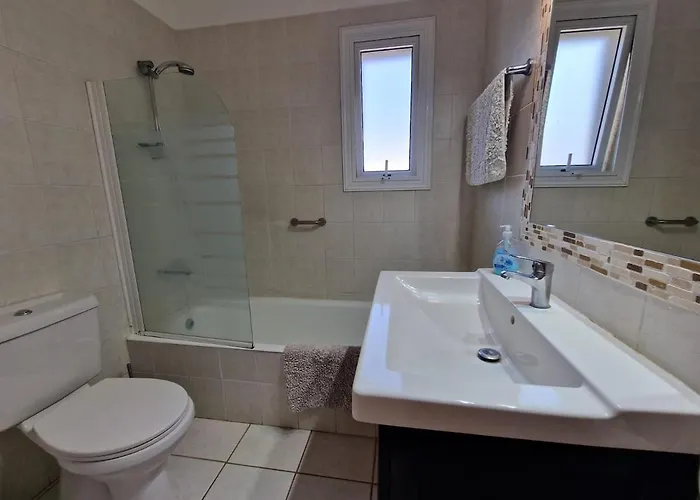 Genista - Irini Gardens Lejlighed *